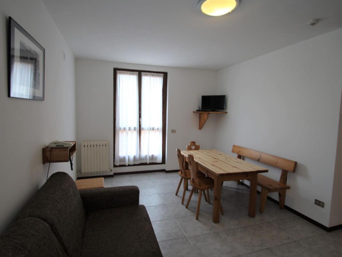 Apartment Lembondel-3 By Interhome Tiarno di Sotto Eksteriør bilde
